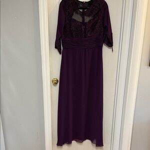 Elegant Purple Lace Women's Dress